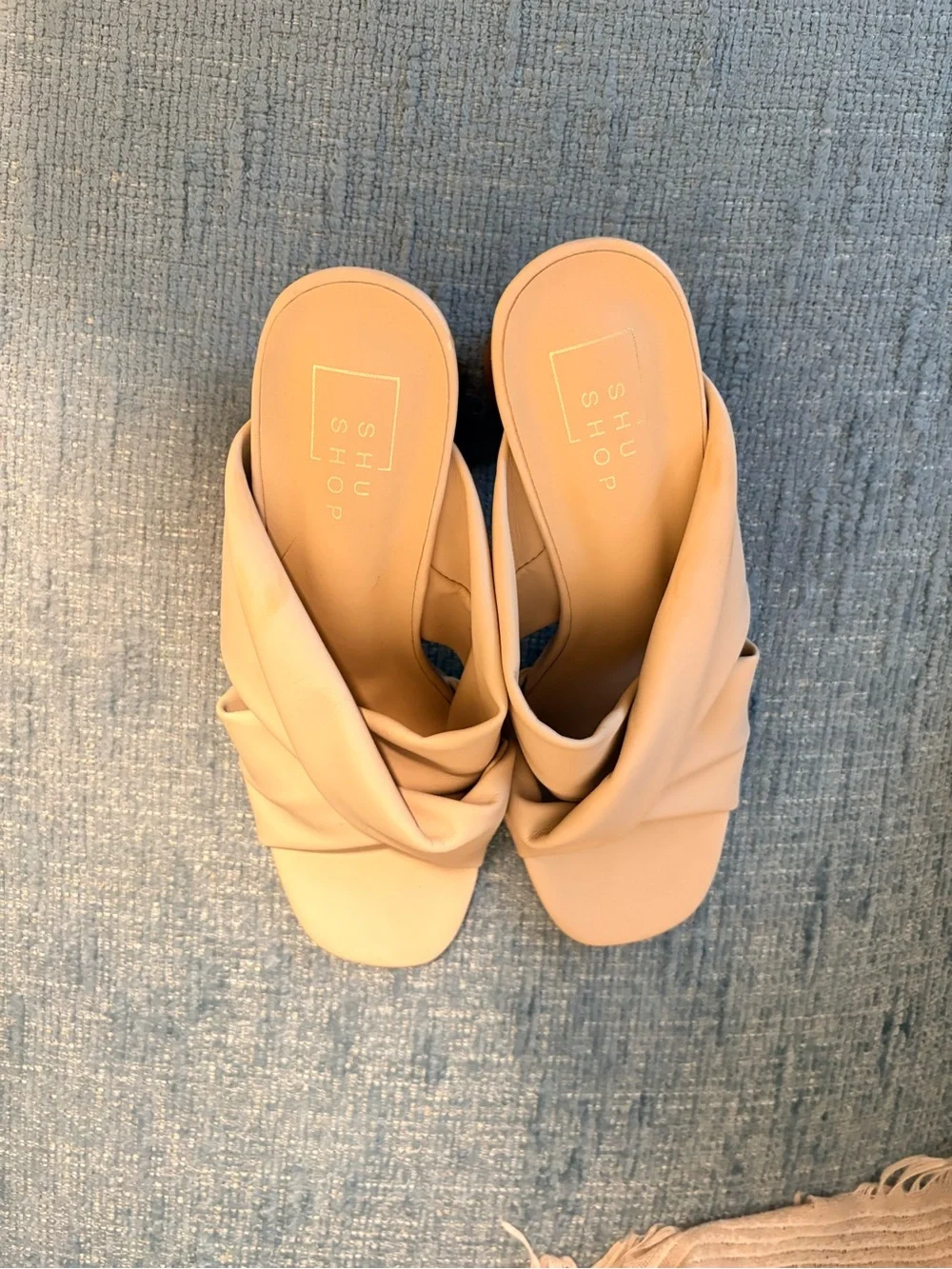 ShuShopShoes - Picture 2 of 4